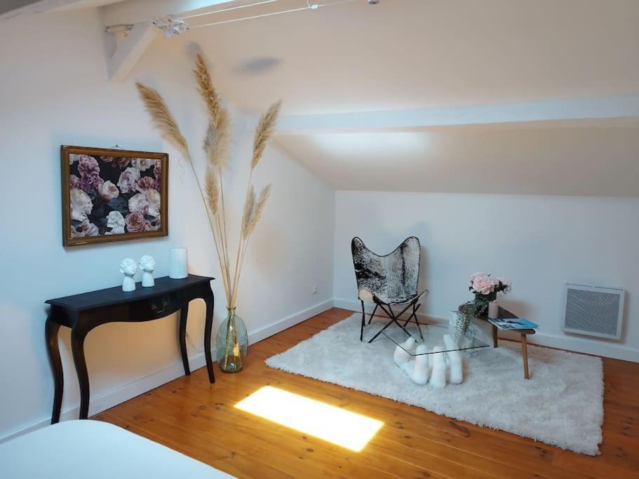 Appartement Proche Aeroport & Indret Bouguenais Bagian luar foto