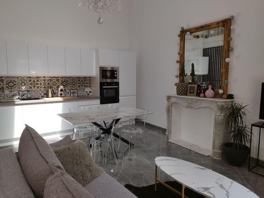 Appartement Proche Aeroport & Indret Bouguenais Bagian luar foto